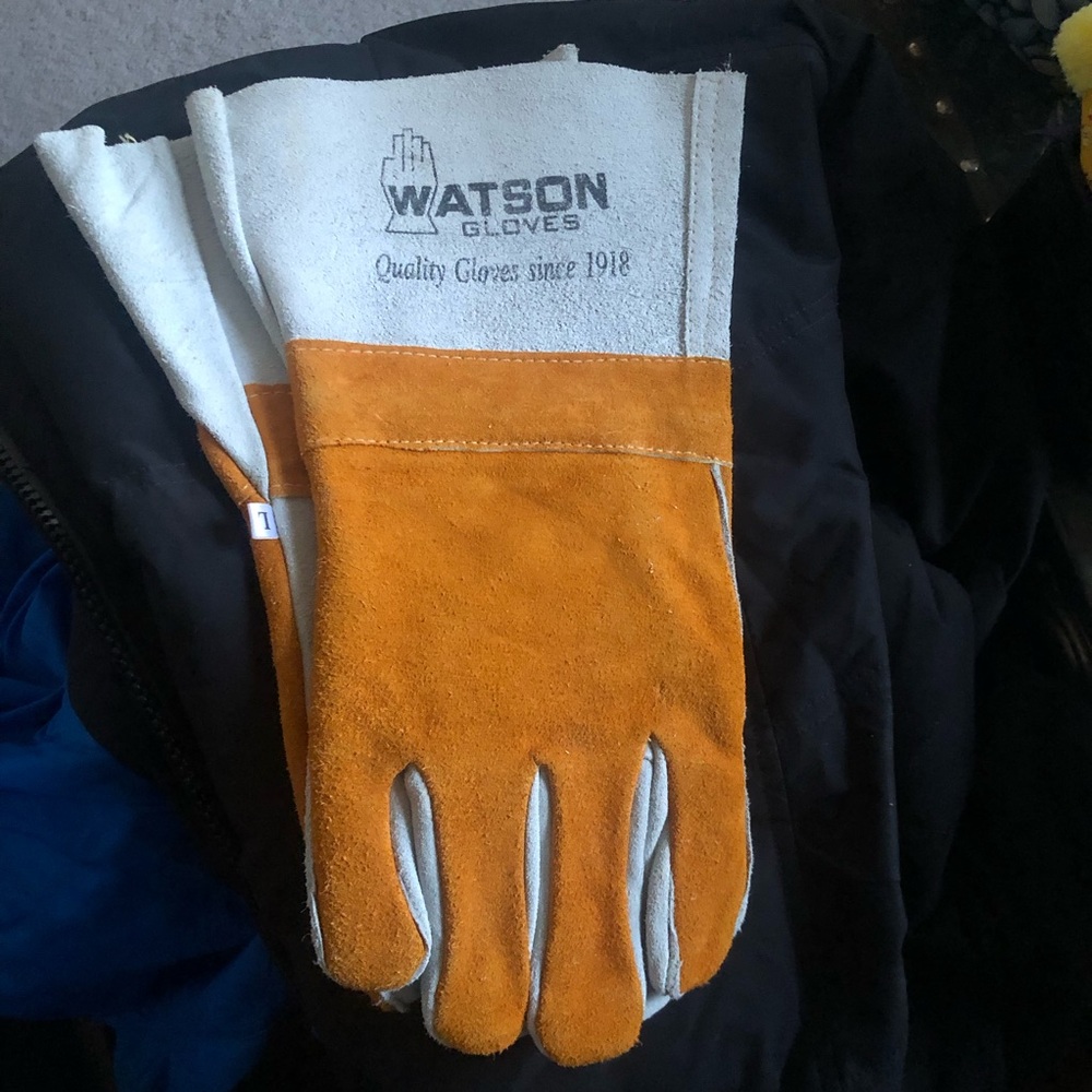 WATSON GLOVES 2761-M Cow Town Welding Gloves Medium Natural size Large